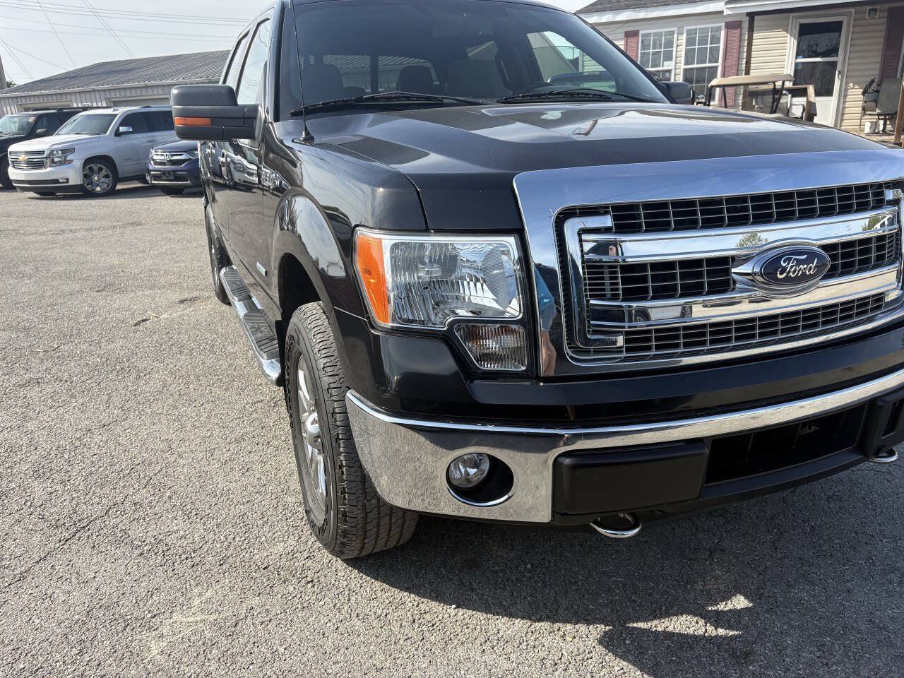 Used 2014 Ford F150 XLT w/ Equipment Group 302A Luxury AWD/4WD image 30