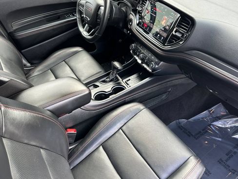 Used 2025 Dodge Durango GT AWD/4WD image 16