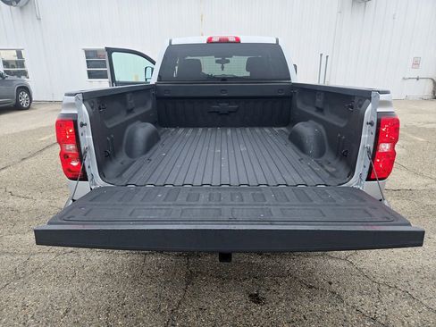 Used 2015 Chevrolet Silverado 1500 LT w/ LT Convenience Package image 28