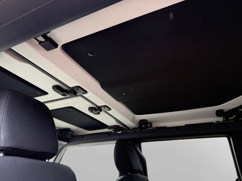 Used 2025 Ford Bronco Big Bend AWD/4WD image 23