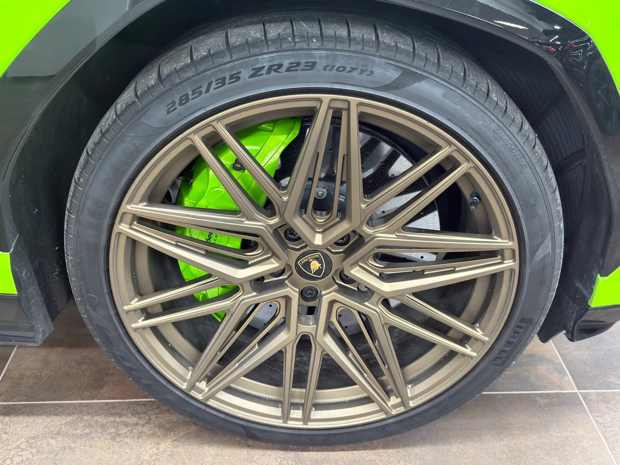 Used 2023 Lamborghini Urus S AWD/4WD image 54