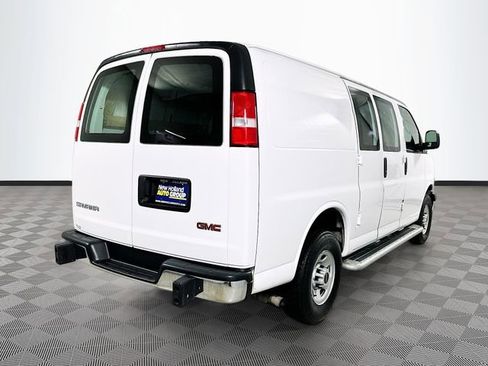 Used 2024 GMC Savana 2500 w/ Driver Convenience Package image 7