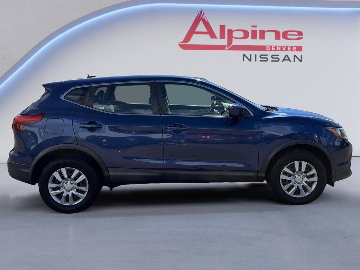 Used 2019 Nissan Rogue Sport S AWD/4WD image 6