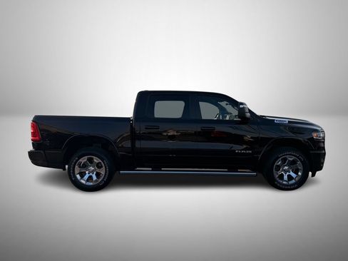Used 2025 RAM 1500 Big Horn AWD/4WD image 5