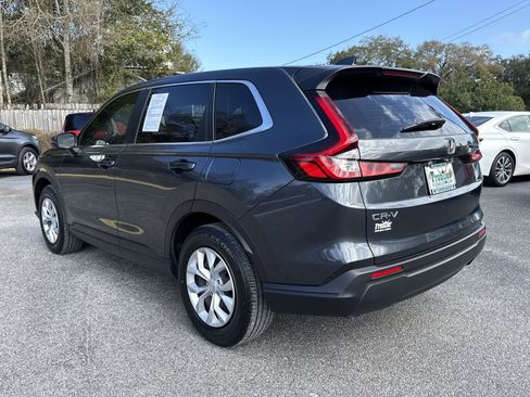 Used 2024 Honda CR-V LX image 3