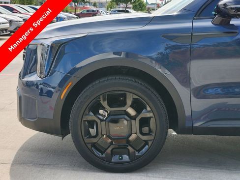 New 2025 Kia Sorento SX image 5