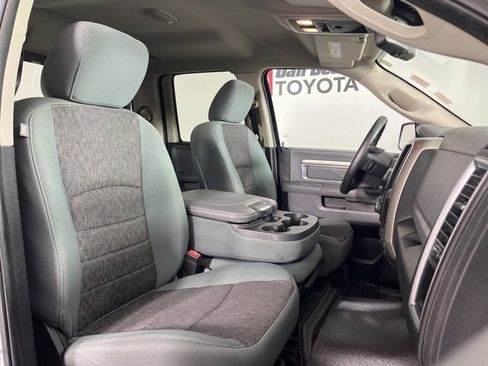 Used 2014 RAM 1500 Big Horn image 31