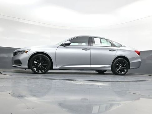 Used 2019 Honda Accord LX image 35