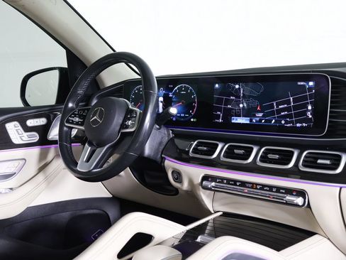 Used 2022 Mercedes-Benz GLS 450 4MATIC image 29