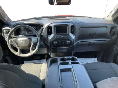 Used 2021 Chevrolet Silverado 1500 Custom Trail Boss AWD/4WD image 22