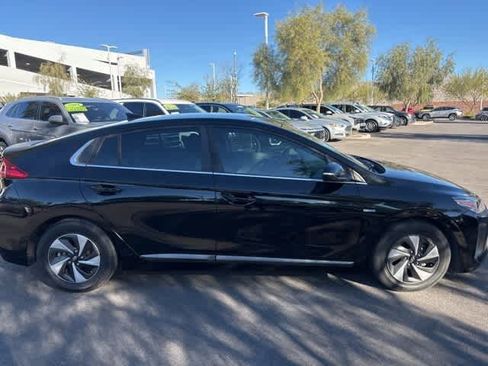 Used 2019 Hyundai Ioniq SEL image 7