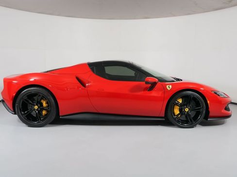 Used 2025 Ferrari 296 GTS RWD image 20