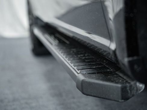 Used 2023 Ford F150 Lariat w/ Equipment Group 502A High image 22