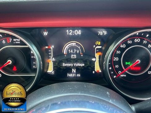 Used 2018 Jeep Wrangler Unlimited Rubicon w/ Steel Bumper Group image 12