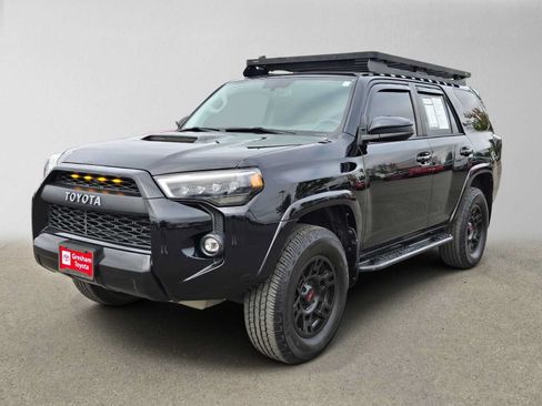 Used 2018 Toyota 4Runner TRD Pro AWD/4WD image 9