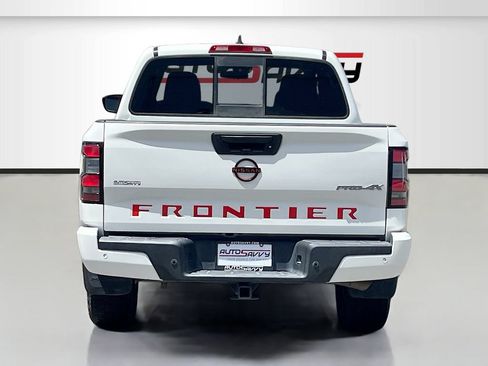 Used 2022 Nissan Frontier PRO-4X w/ Technology Package AWD/4WD image 6