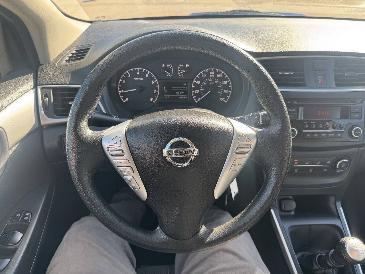 Used 2017 Nissan Sentra S FWD image 17