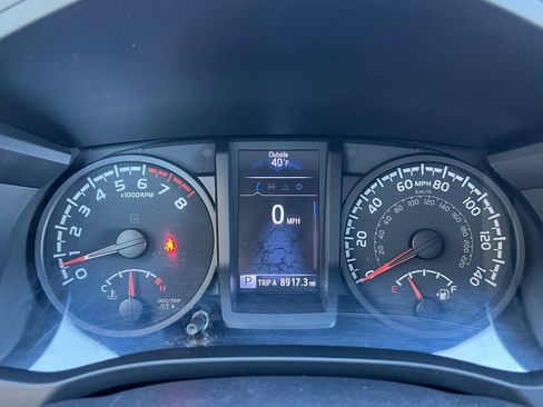 Used 2021 Toyota Tacoma SR image 4