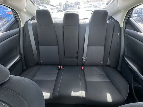 Used 2022 Nissan Sentra SV w/ Trunk Package image 21