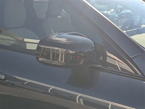 Certified 2026 Volvo XC60 B5 Plus w/ Protection Package Premier image 14