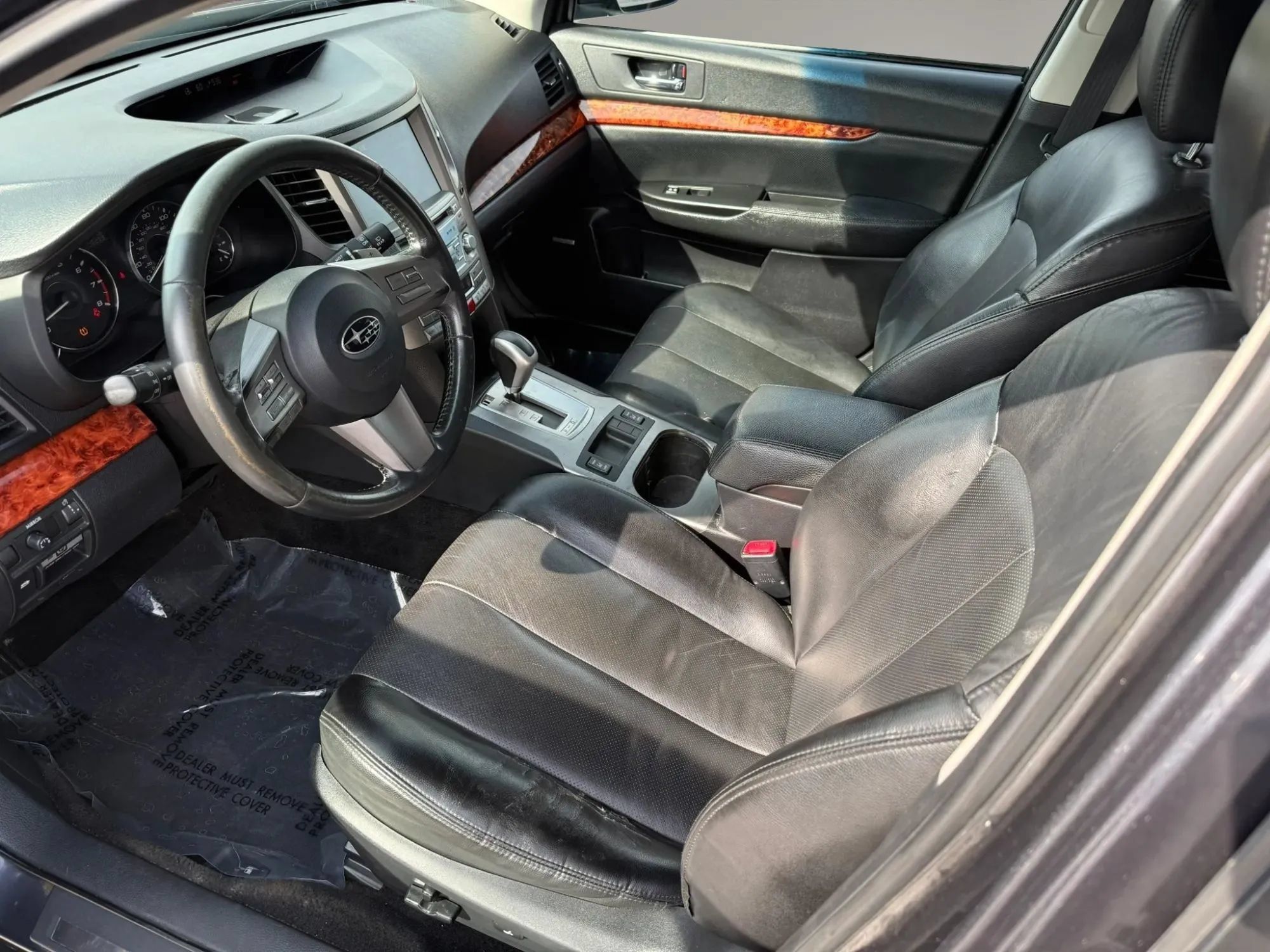 Used 2011 Subaru Outback 2.5i Limited AWD/4WD image 11