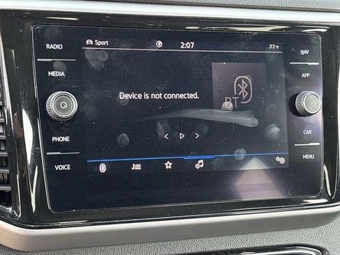 Used 2021 Volkswagen Atlas Cross Sport SEL image 18