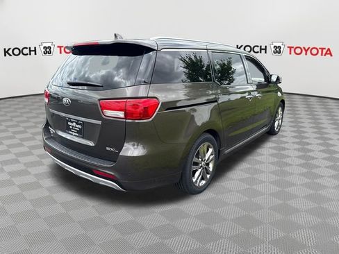 Used 2017 Kia Sedona SX Limited FWD image 8