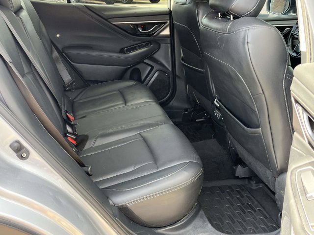 Used 2022 Subaru Outback Limited AWD/4WD image 23