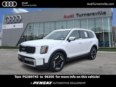 Used 2023 Kia Telluride EX w/ EX Captain's Chair Package