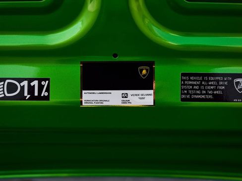 Used 2024 Lamborghini Huracan Sterrato AWD/4WD image 19