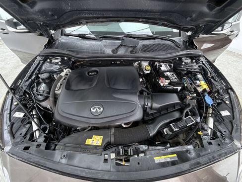 Used 2017 INFINITI QX30 Premium w/ Navigation Package image 52