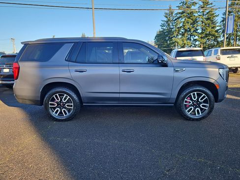 Used 2021 GMC Yukon AT4 w/ AT4 Premium Plus Package image 6