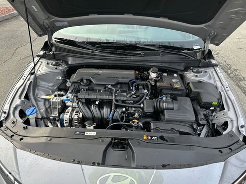 New 2026 Hyundai Elantra Sport FWD image 23