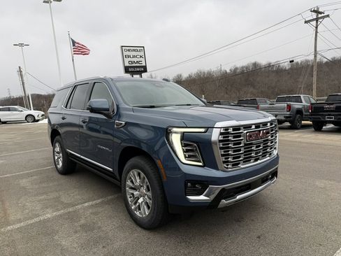 New 2026 GMC Yukon Denali w/ Sun & Power Step Package image 7