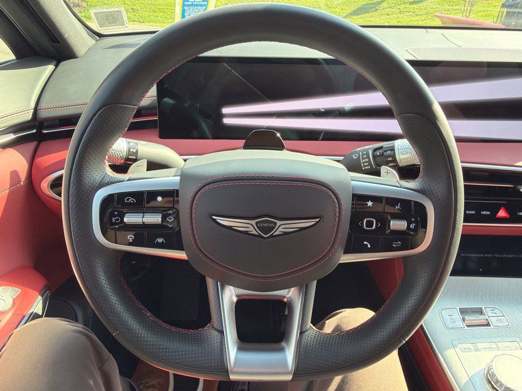 Certified 2026 Genesis GV70 2.5T Sport Prestige AWD/4WD image 5