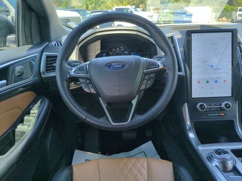 Used 2024 Ford Edge Titanium w/ Titanium Elite Package AWD/4WD image 15