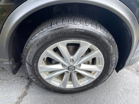 Used 2019 Nissan Rogue Sport SV AWD/4WD image 29