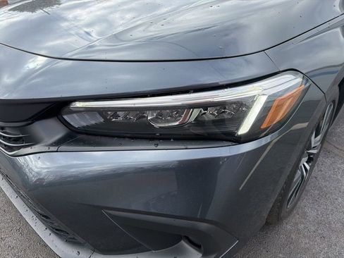 Used 2023 Honda Civic EX image 9