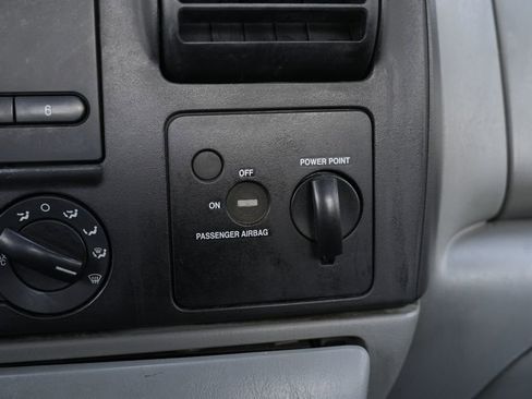 Used 2007 Ford F350 XL RWD image 27