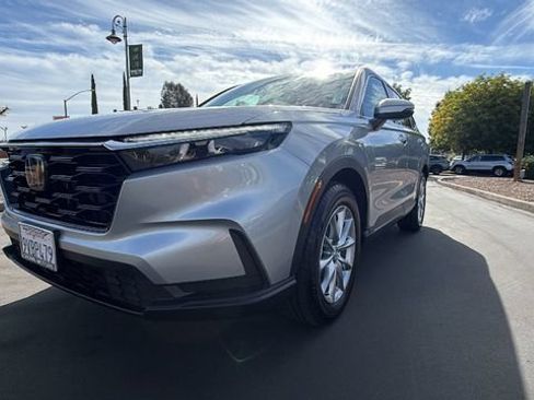 Used 2026 Honda CR-V EX image 9