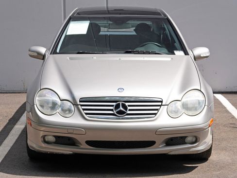 Used 2004 Mercedes-Benz C 230 Coupe image 34