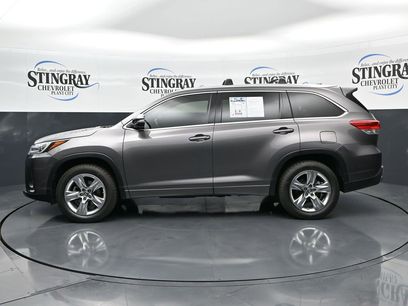 Used 2017 Toyota Highlander Limited