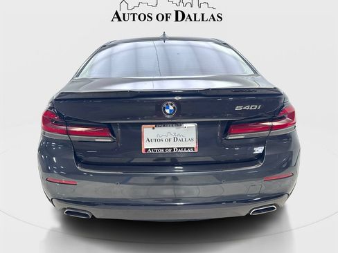 Used 2022 BMW 540i w/ Executive Package RWD image 7