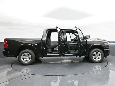 Used 2025 RAM 1500 Big Horn image 60