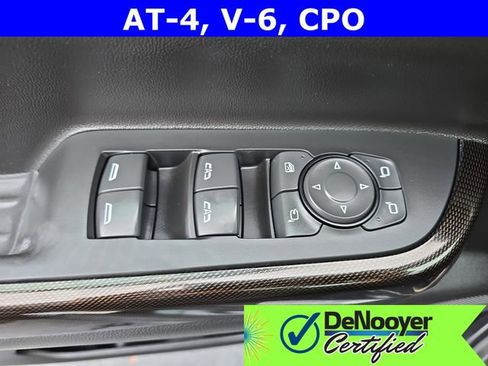 Used 2023 GMC Acadia AT4 image 28