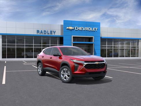 New 2026 Chevrolet Trax LS image 1