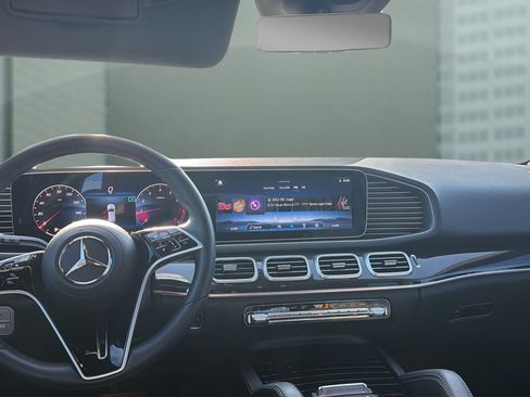 Used 2025 Mercedes-Benz GLE 350 4MATIC image 21