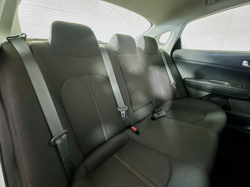 Used 2020 Kia Optima LX image 24