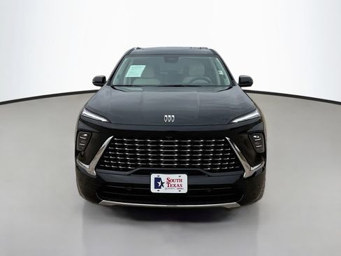 Used 2026 Buick Enclave Avenir w/ Super Cruise Package FWD image 2