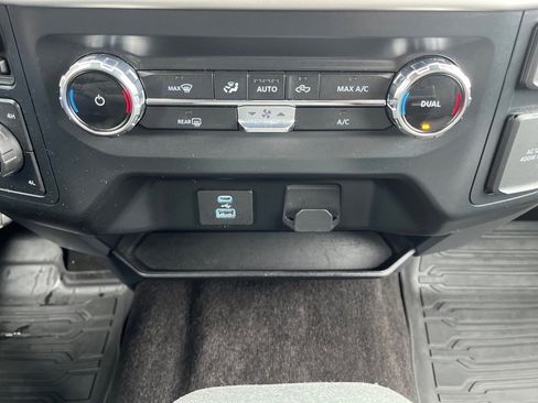 Used 2022 Ford F150 XLT w/ Equipment Group 301A Mid image 21